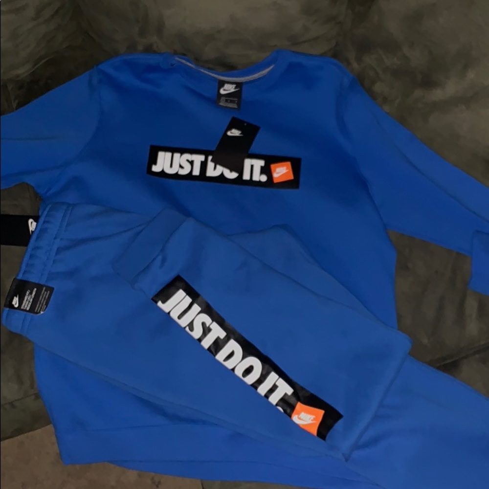 Nike jumper